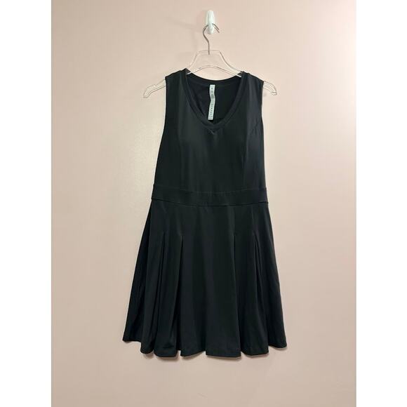 Rae Mode Butter Soft V-Neck Athletic Dress in Black Size 1Xl - Picture 4 of 4